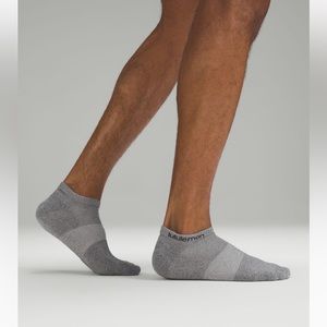 RESTOCK Lululemon Men’s “Daily Stride” Ankle Training Socks 3 Pack (M)